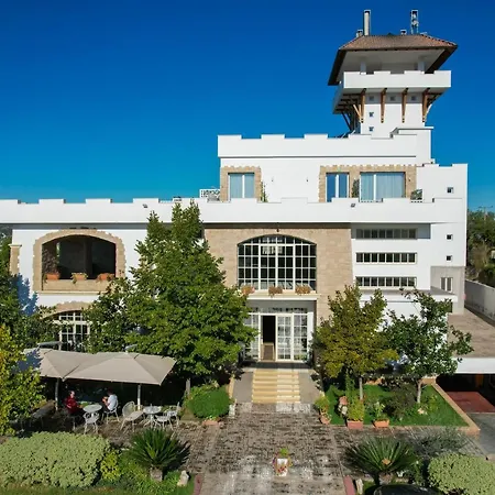 Nari Agro-tourism 4* Lunder